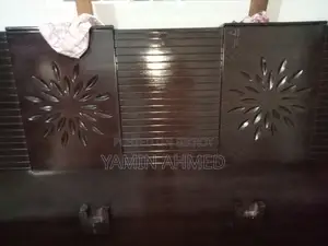 কানাডিয়ান ওক উড বেড ৬×৭ ফিট সুপার কিং সাইজ