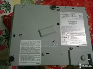 হিটাচি সিপি-ইএক্স৩০০