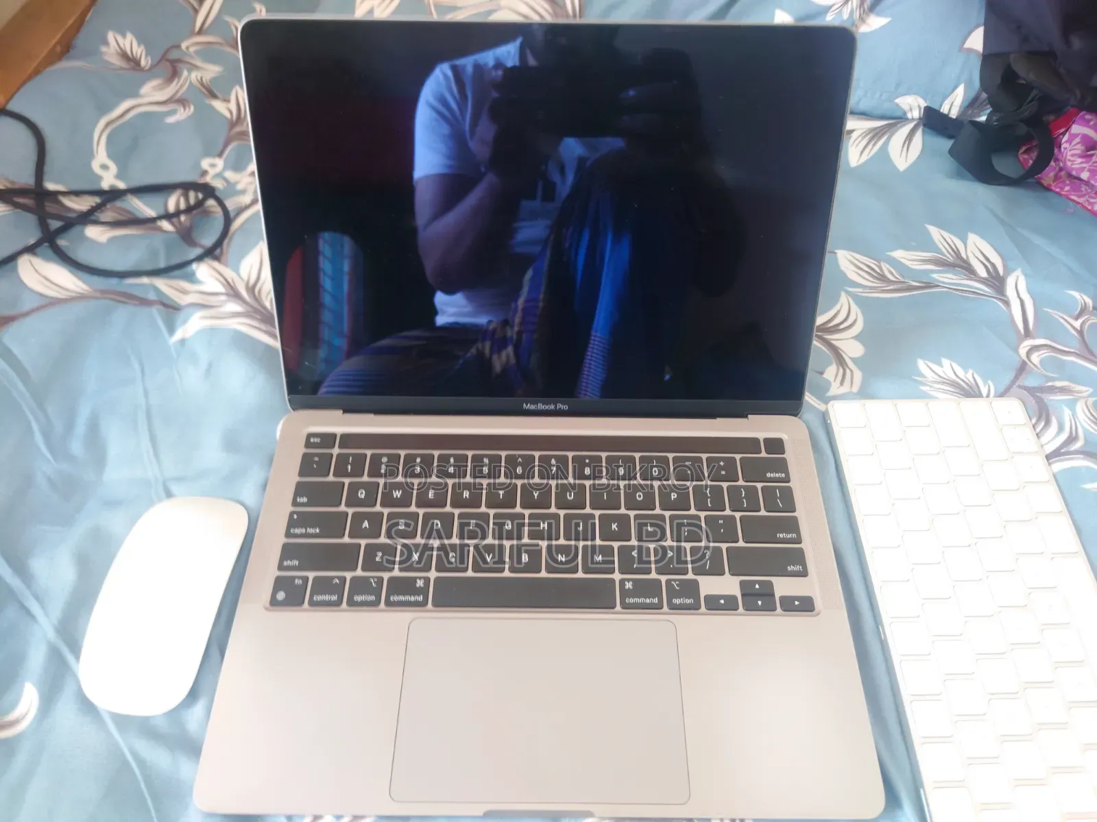 Laptop Apple MacBook Pro 2020 8GB Apple M1 SSD 256GB