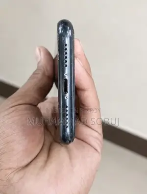 অ্যাপল আইফোন এক্সআর ৬৪ জিবি ব্ল্যাক