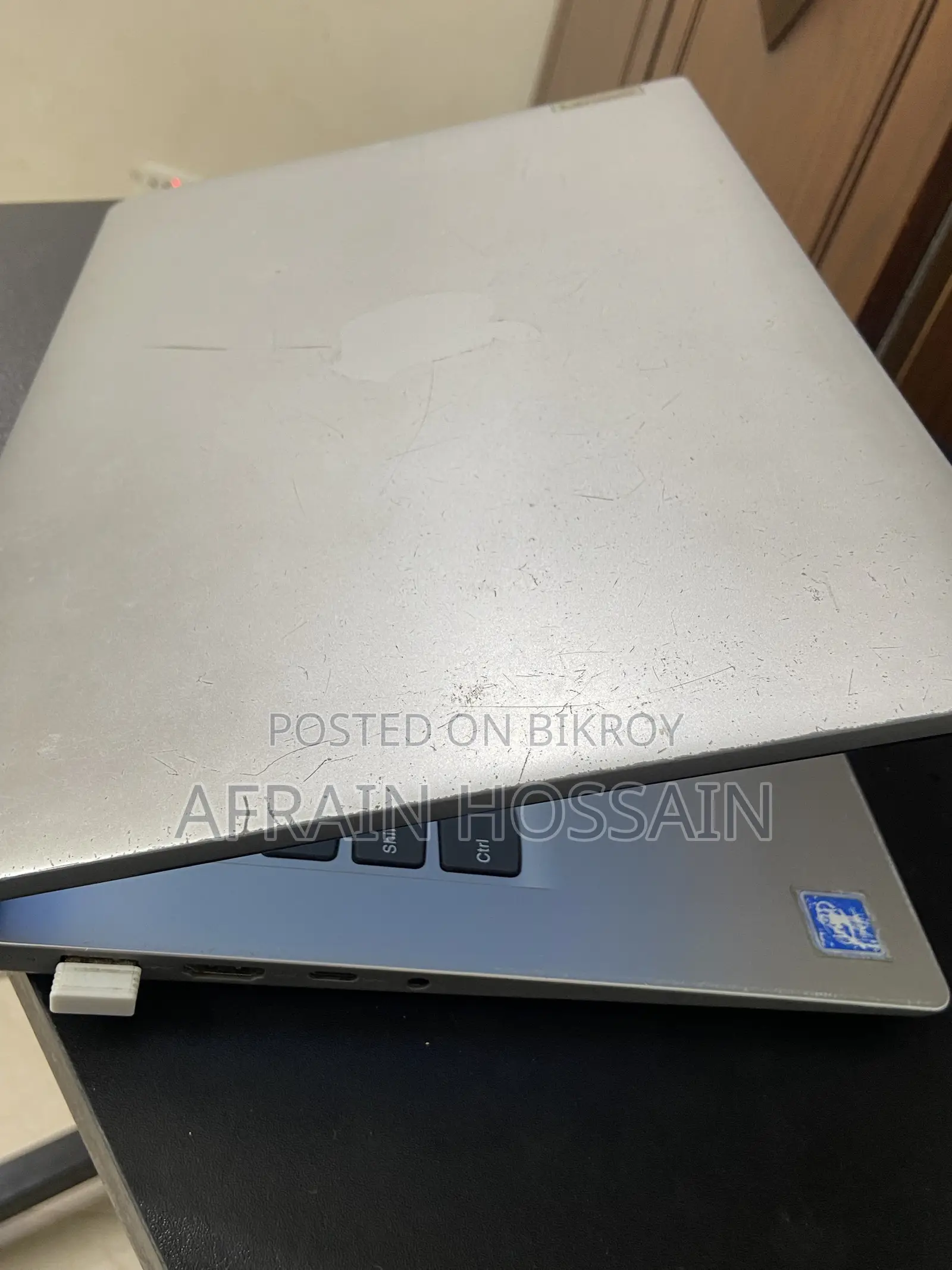 Laptop Lenovo IdeaPad 1 4GB Intel Celeron HDD 60GB