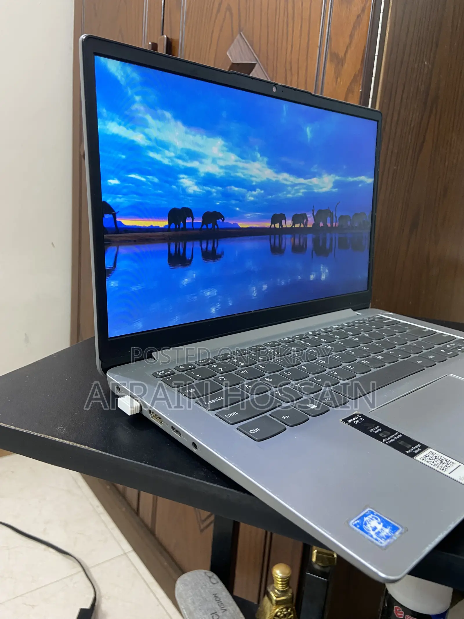 Laptop Lenovo IdeaPad 1 4GB Intel Celeron HDD 60GB