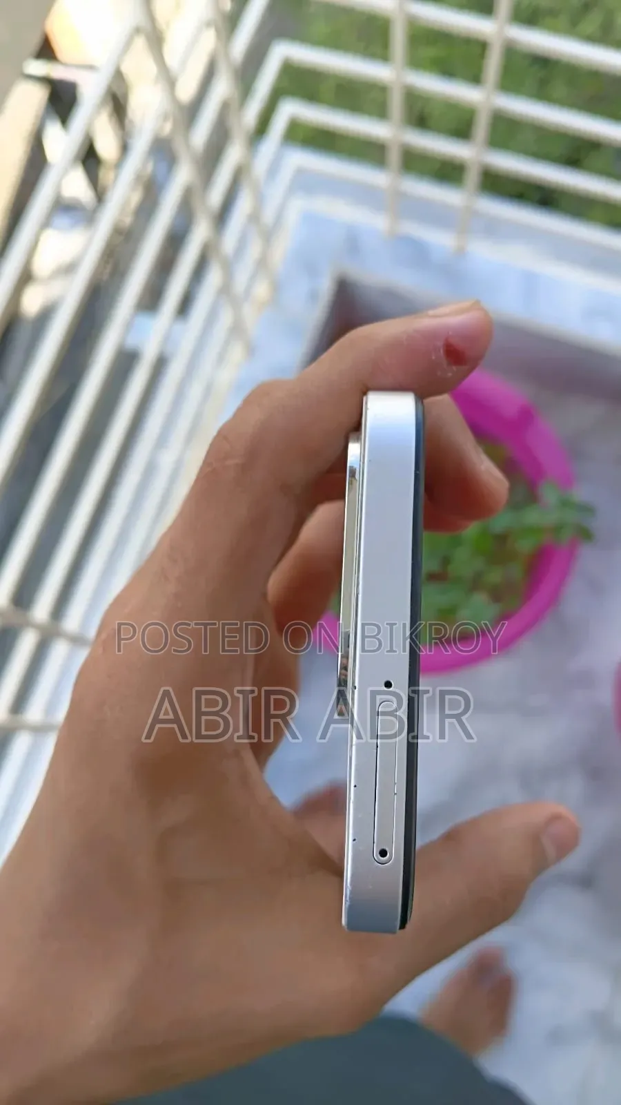 অনার এক্স৬সি ১২৮ জিবি সাদা
