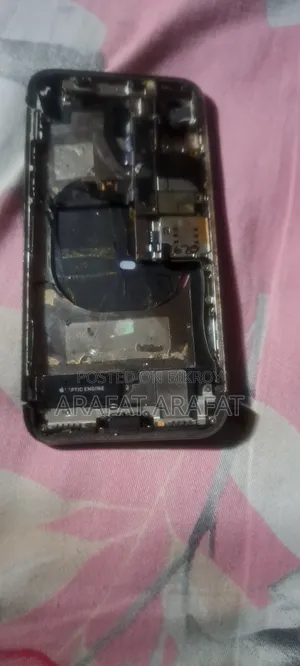 অ্যাপল আইফোন এক্স ৬৪ জিবি ব্ল্যাক