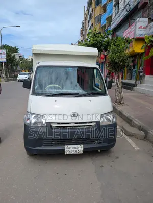 Toyota TownAce 2009 White