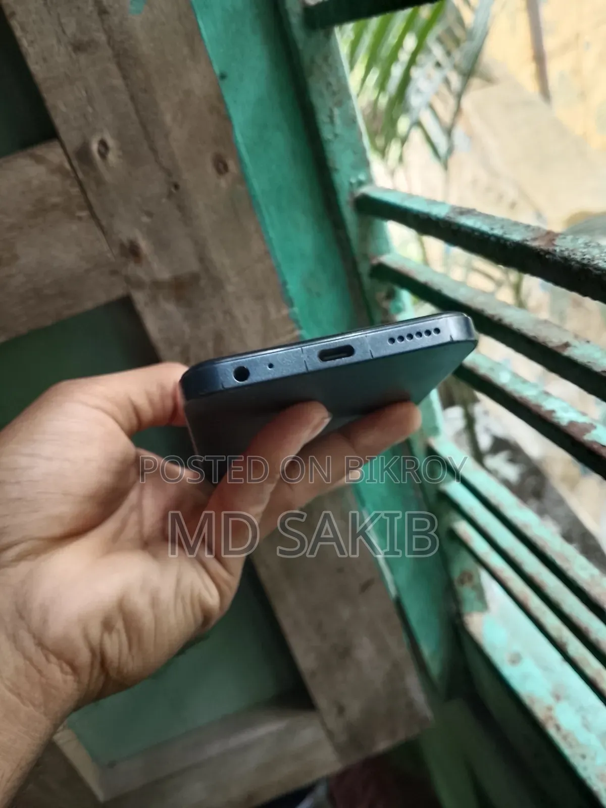 টেকনো স্পার্ক গো ৬৪ জিবি ব্ল্যাক
