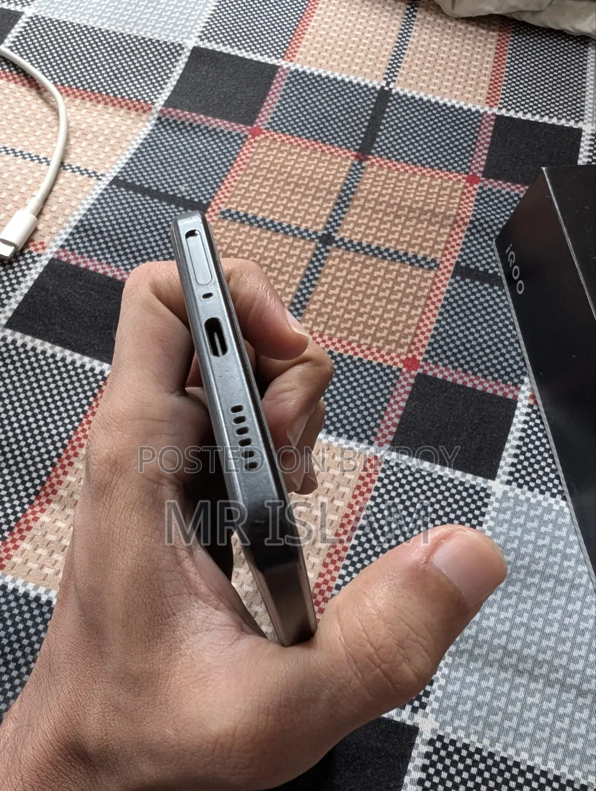 আইকিউও জেড৯ ২৫৬ জিবি ব্ল্যাক
