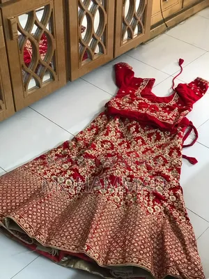 বিয়ে লেহেঙ্গা