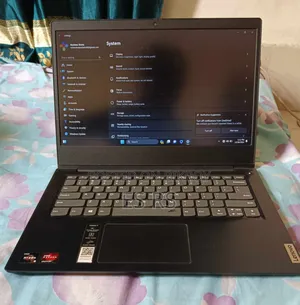 Laptop Lenovo 8GB AMD Ryzen 5 SSD 256GB