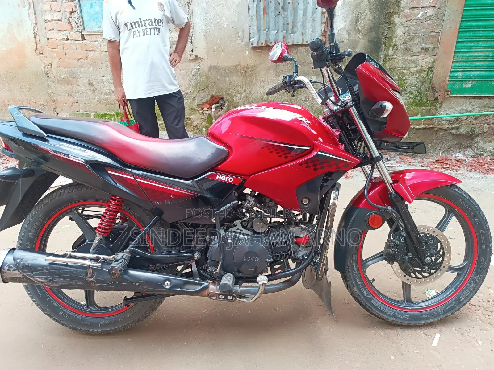 Hero Glamour 2015 Red