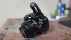 Canon 250D