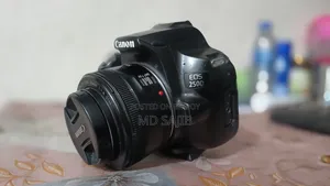 Canon 250D