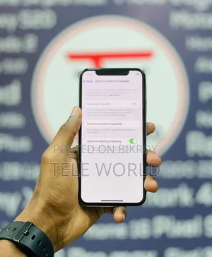 অ্যাপল আইফোন এক্সএস ৬৪ জিবি সিলভার