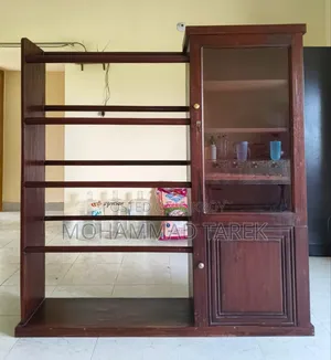 Wooden Alna-cum-Showcase