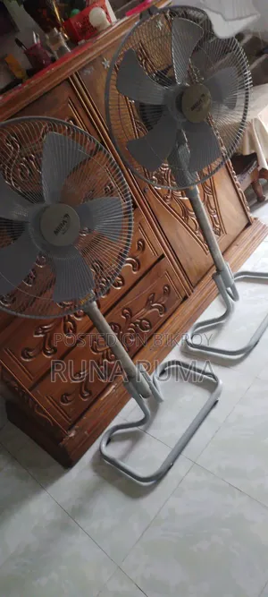 Mira Stand Fan