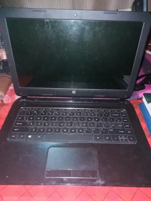 Laptop HP 14-dq2031tg 2GB AMD HDD 500GB