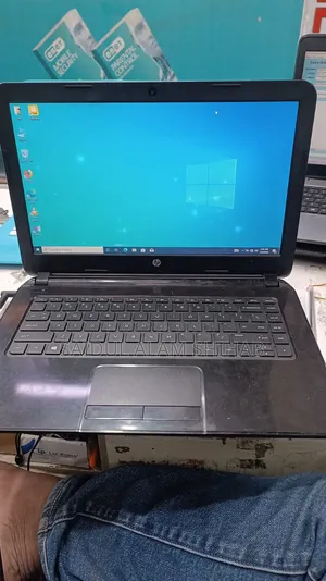 Laptop HP 14-dq2031tg 2GB AMD HDD 500GB