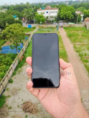 অ্যাপল আইফোন এক্স ৬৪ জিবি ব্ল্যাক