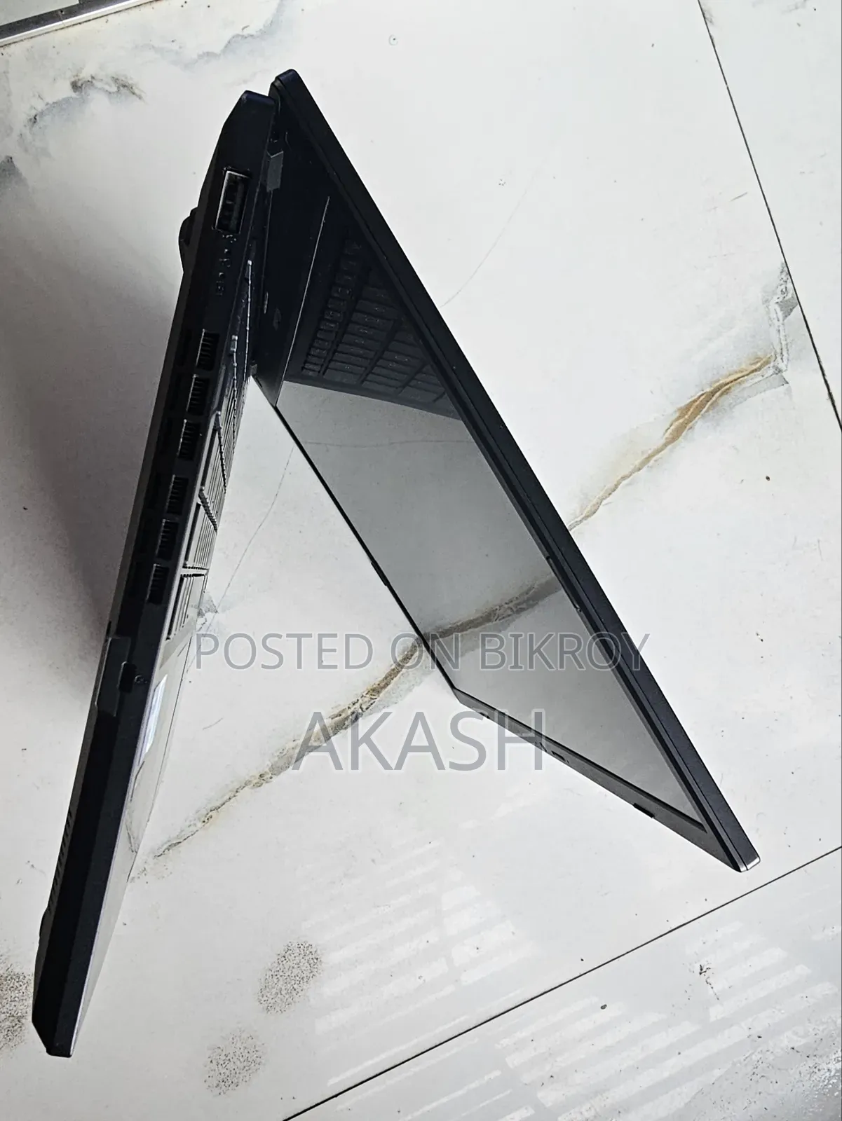 ল্যাপটপ আসুস এক্সপার্টবুক বি১ ৮জিবি ইন্টেল কোর আই৫ এসএসডি ৫১২জিবি