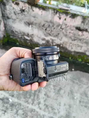 Sony 6300 With 16-50 Kit Lens