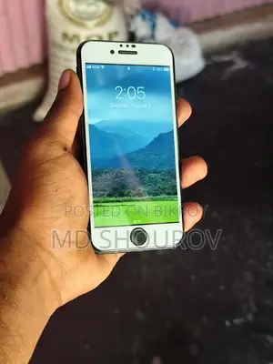 Apple iPhone 7 32 GB Black