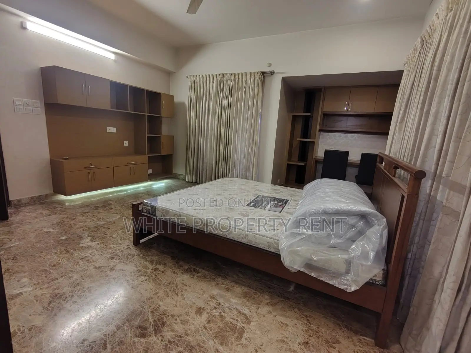 Furnished 4-bedroom Apartment in White Property, Gulshan for Rent