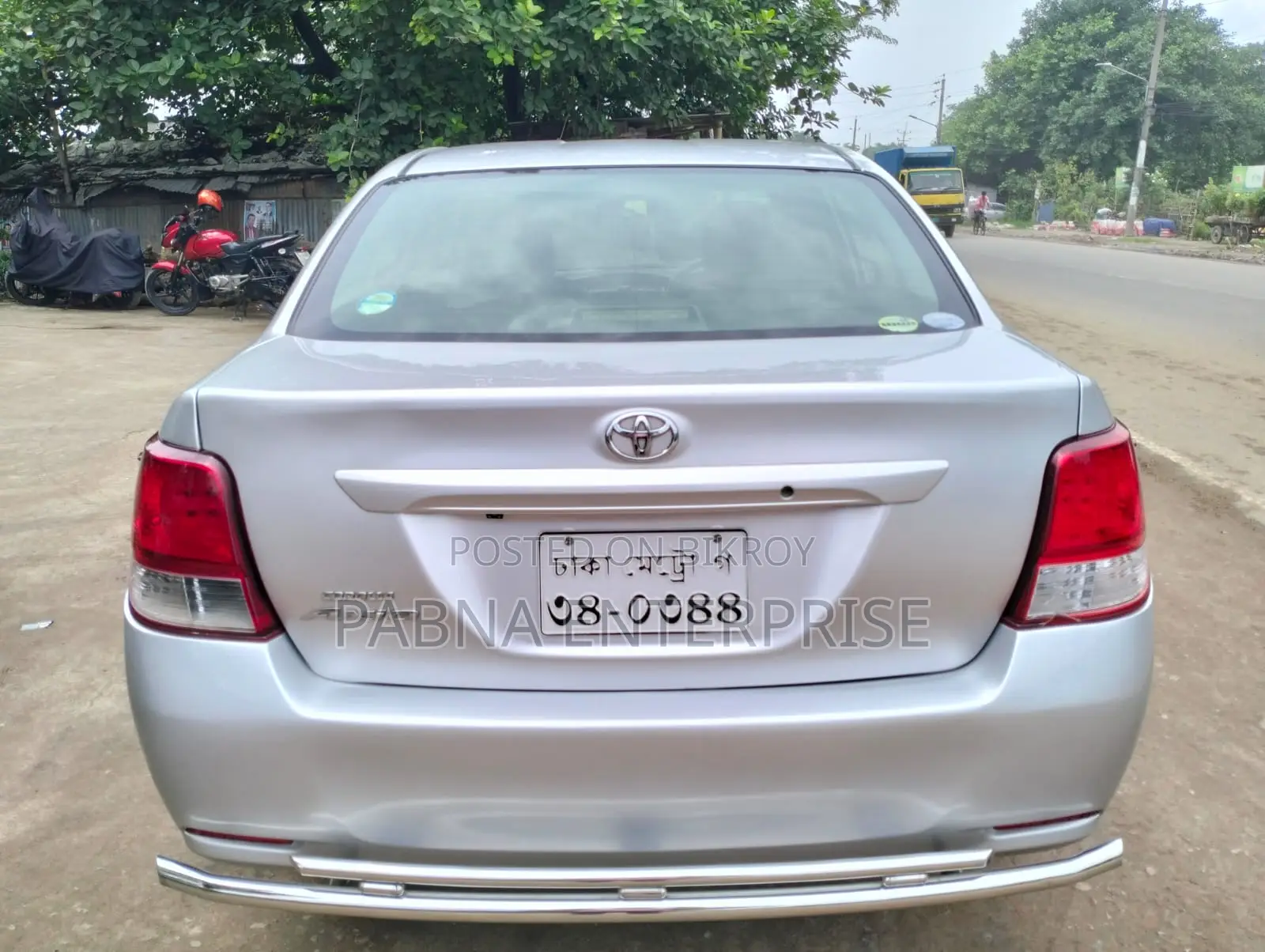 Toyota Axio 2012 Silver