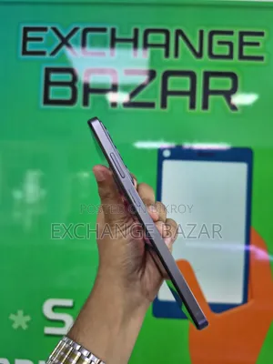 রিয়েলমি ১৪এক্স ২৫৬ জিবি