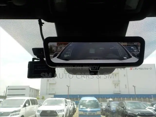 Toyota Noah 2024 Pearl