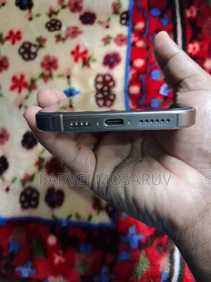 অ্যাপল আইফোন ১৬ প্রো ম্যাক্স ২৫৬ জিবি হোয়াইট
