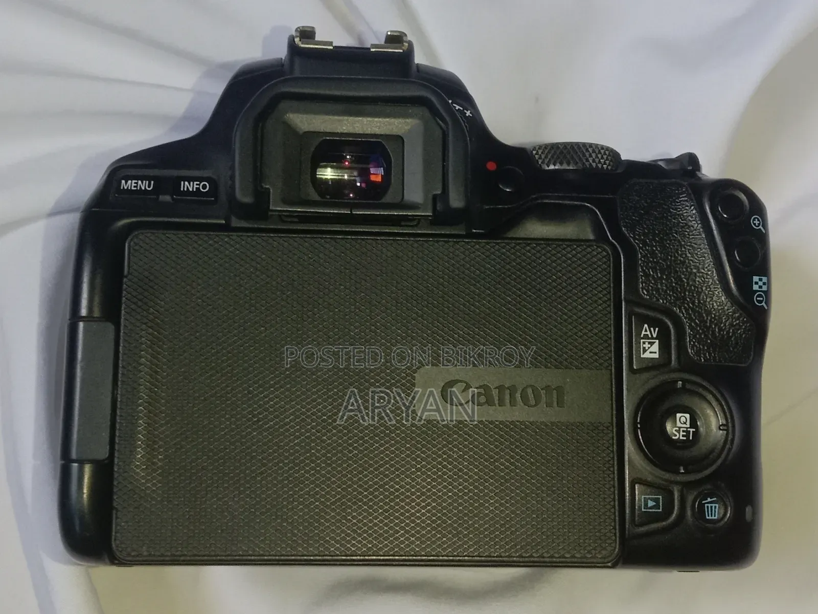 Canon 200D Mark 2