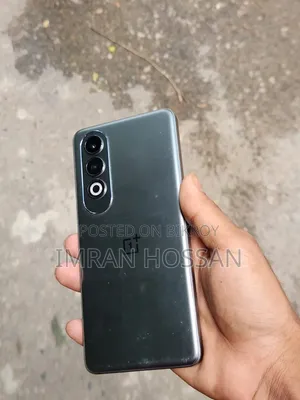 ওয়ানপ্লাস নর্ড সিই৪ ১২৮ জিবি ব্ল্যাক