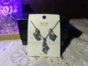 নেক এবং ইয়ারিং সেট