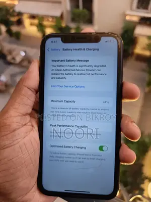 অ্যাপল আইফোন এক্সআর ১২৮ জিবি ব্ল্যাক