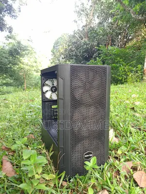 Desktop Computer 8GB AMD SSD 256GB