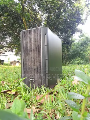 Desktop Computer 8GB AMD SSD 256GB