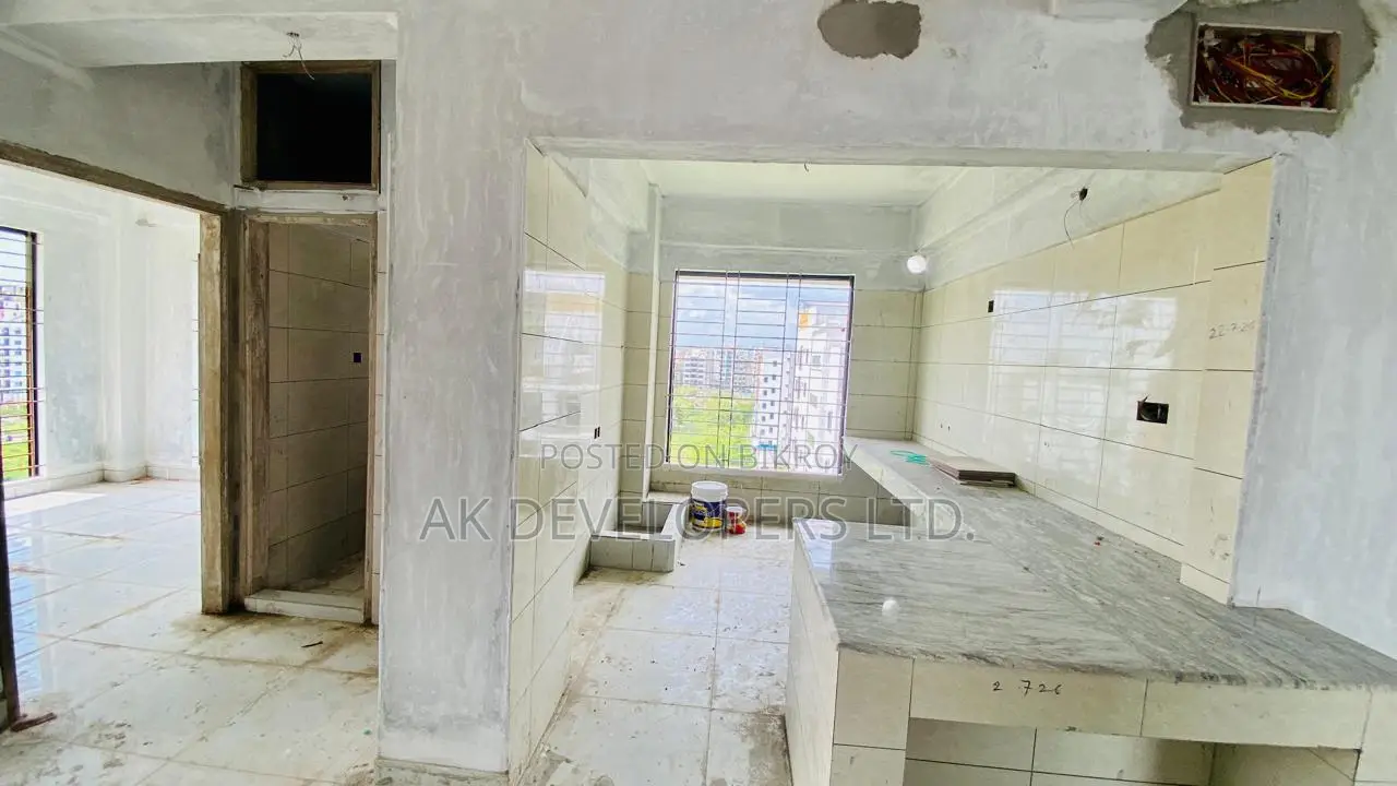 4 Bedroom Apartment in Sukoon, Basundhara for Sale