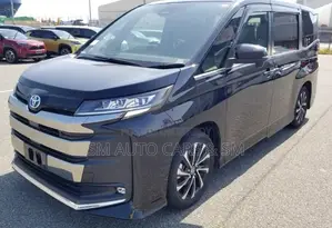 Toyota Noah 2022 Black