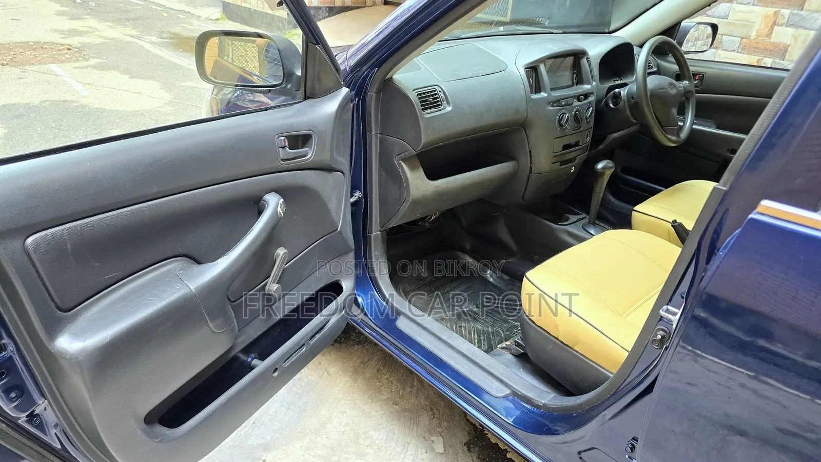 Toyota Probox 1.5 Liter CNG 2-Wheel Drive 2003 Blue
