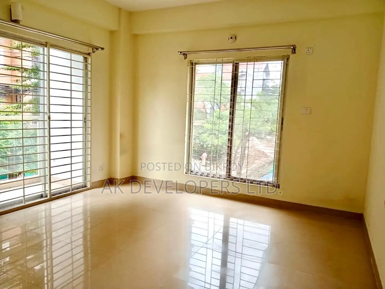 3-Bedroom Apartment in Shwapno Nibash, Basundhara for sale