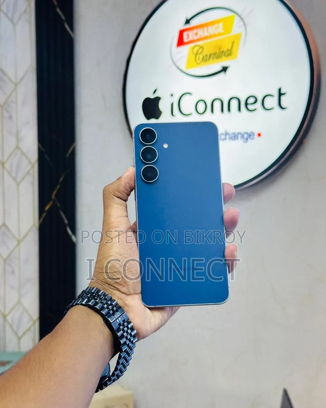 স্যামসাং গ্যালাক্সি এস২৫ এফই ৫জি ২৫৬ জিবি নীল