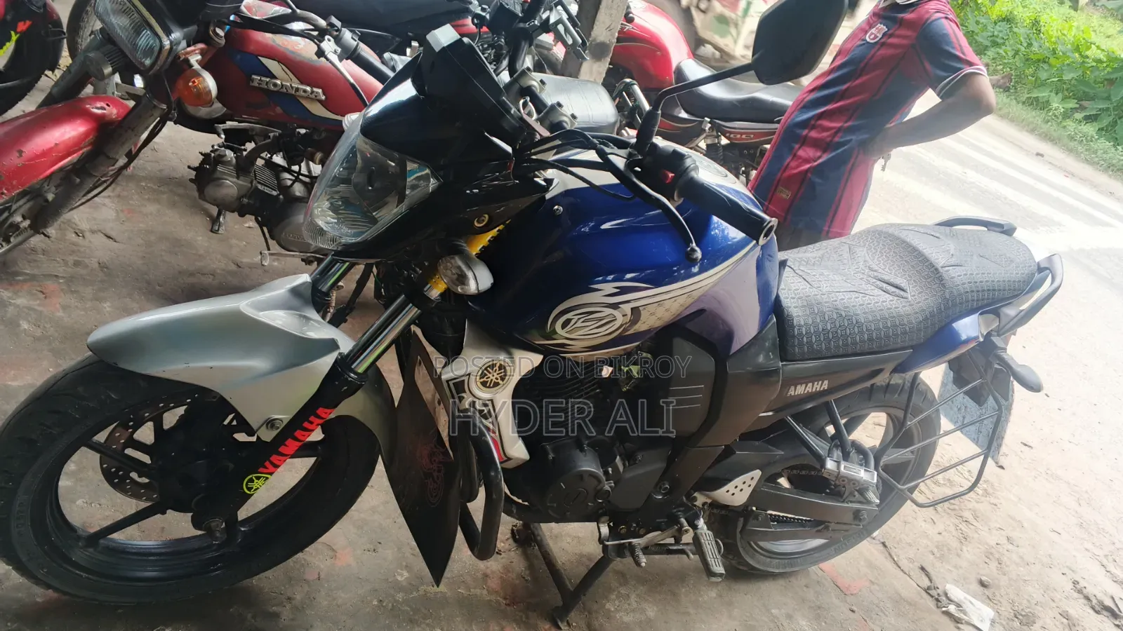 Yamaha FZ 2015 Blue