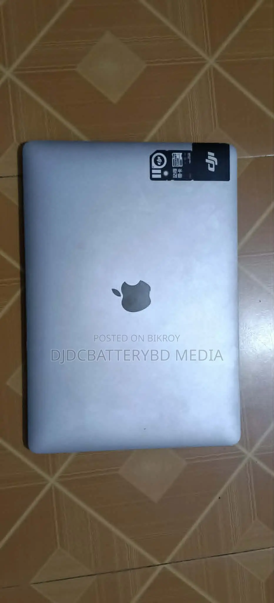 Laptop Apple MacBook Pro 2020 M1 8GB Apple M1 Pro SSD 256GB