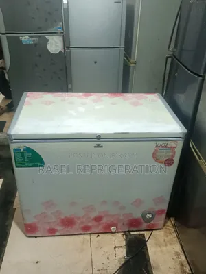 205 Liter Running Walton Fridge for Sale.