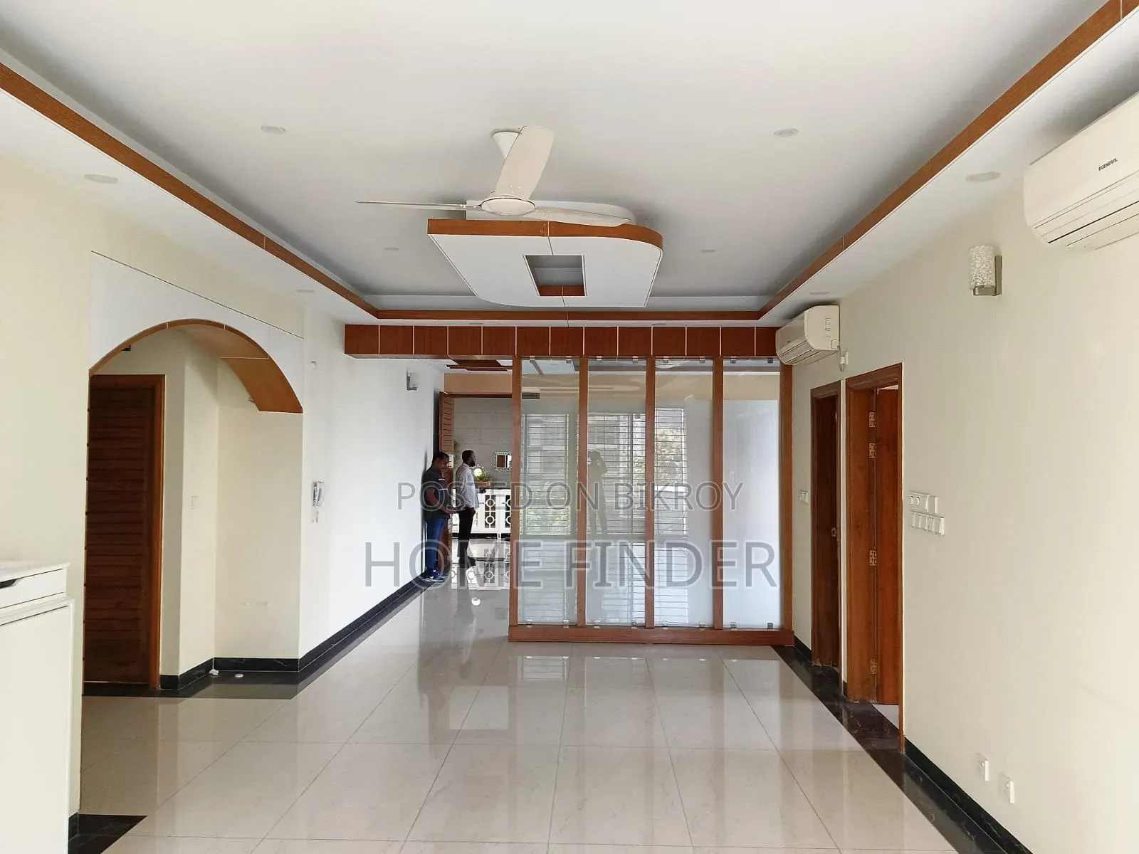 4 Bedroom Apartment in Gulshan for Rent