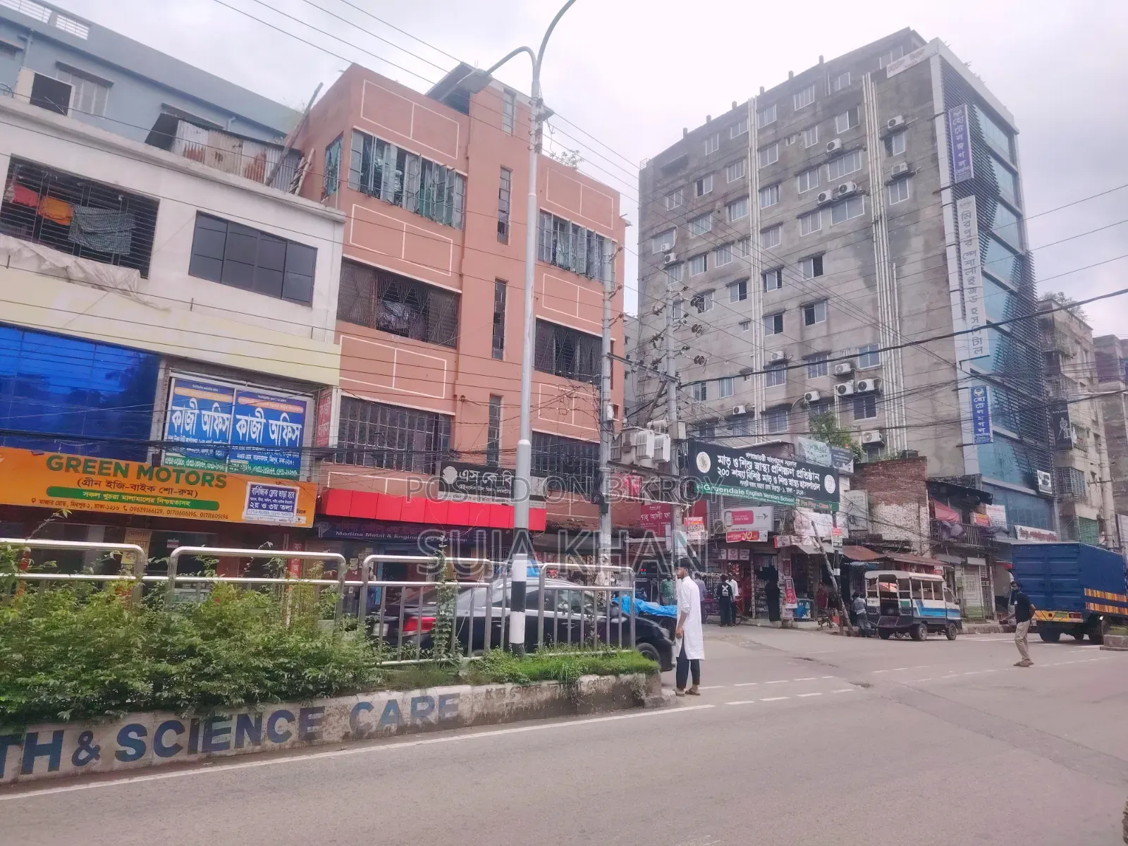 ভাড়ার জন্য বাণিজ্যিক জায়গা