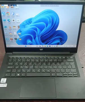 Laptop 8GB Intel Core I7 HDD 500GB