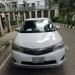 টয়োটা এক্সিও ২০১২ সাদা