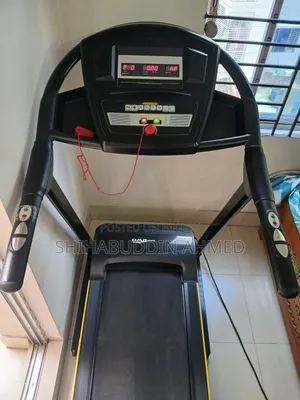 OMA Fitness 3201 EB মোটর চালিত ট্রেডমিল (২.২৫ হর্স পাওয়ার)