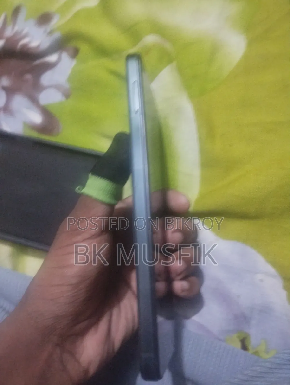 Vivo Y04 128 GB Green